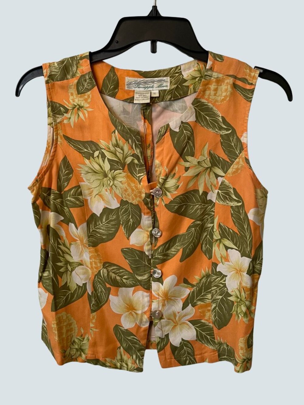 Pineapple Moon Sleeveless Hawaiian Top Women’s XS Tropical Print 100% silk